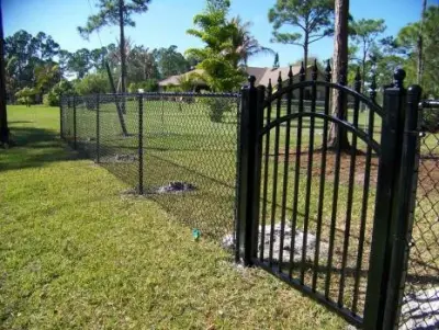 Daniels Fence Corporation - Fence Installation in Stuart, FL