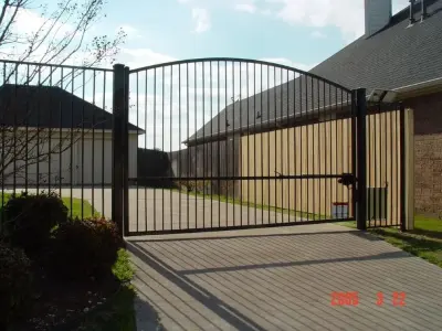 Buzz Custom Fence - Home Renovation & Remodeling Services in Fort Worth, TX