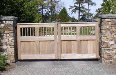 Quality Fence and Custom Outdoors - Roofing & Gutter Services in Mount Pleasant, SC