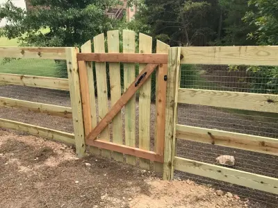 Longoria's Five Star Fencing - Deck Building & Repair in Canton, GA