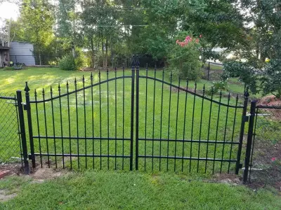P&B Fencing - Carpentry & Woodworking in Taylorsville, MS