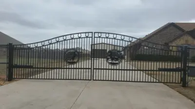 Berg Fence Construction - Fence Installation in Springtown, TX