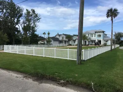Fenceline LLC - Fence Installation in Keystone Heights, FL
