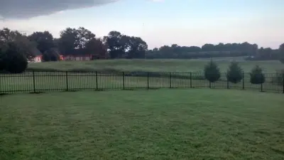 Royal Fence - Fence Installation in Red Boiling Springs, TN