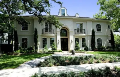 Tailored Home - West University Place, Sunset Boulevard, Houston, TX — Architectural & Building Design Services project by Darrin Harvey Designs