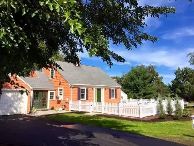 Thomas Wheaton Garden Design, LLC - Sidewalk & Pathway Installation in Tiverton, RI