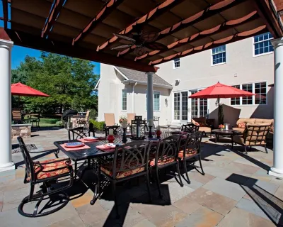 Beechwood Landscape Architecture and Construction - Outdoor Lighting Installation in Southampton, NY