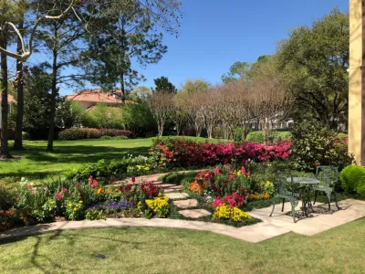 Landscaping by Thompson's Landscaping