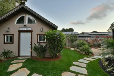 Tropical Del Mar — Landscape Design project by Torrey Pines Landscape Co., Inc