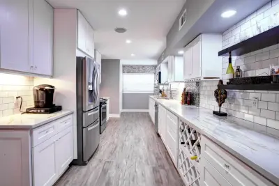 Big City Construction Co - Flooring Installation Services in Houston, TX