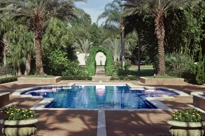 Formal Finesse — Landscape Design project by Bell Landscape Architecture Inc.