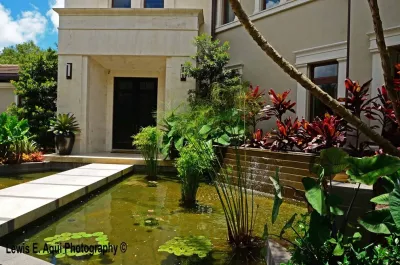 Asian Contemporary — Landscape Design project by Bell Landscape Architecture Inc. in Hollywood