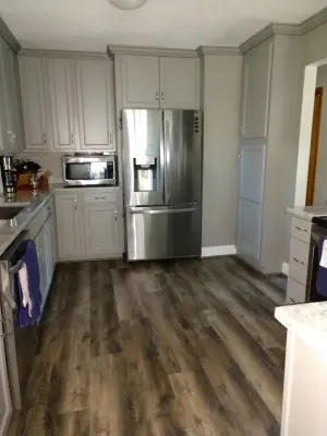 Advantedge Paints & Home Decor - Flooring Installation Services in Newark, OH