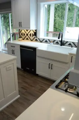 Transitional Kitchen at Lake Stevens by Serene Remodeling, LLC