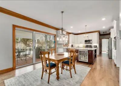 D Higgins Construction - Custom Cabinets & Cabinetry in Wheaton, IL