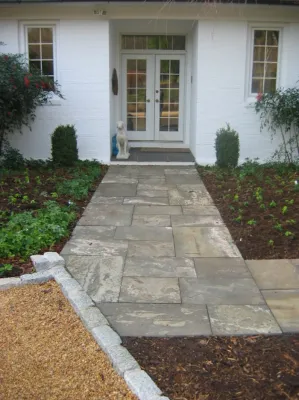 Bella Terra Landscapes, LLC - Retaining Wall Construction in Palmyra, VA