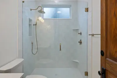 Littleton Restroom — Kitchen Remodeling project by Horizon Custom Build & Remodel