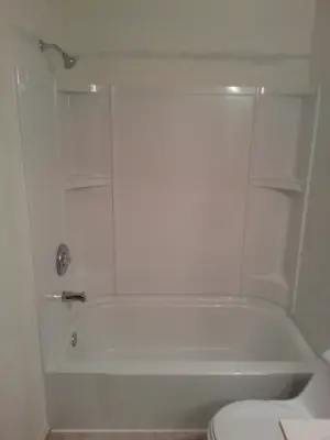 Manassas Bathtub/Shower Renovation — Kitchen Remodeling project by Home Services Unlimited, LLC