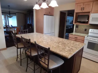 Maple Classic Kitchen — Kitchen Remodeling project by Mosquito Creek Home Renovations
