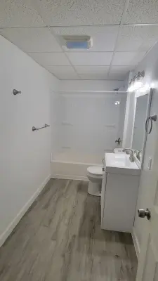 207 Supreme visions - Kitchen Remodeling in Auburn, ME