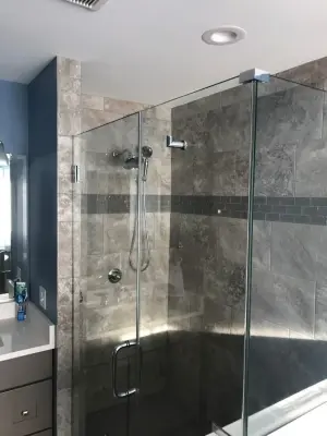 Dunkirk, Maryland Primary Bathroom Suite (Loyola Court) — Kitchen Remodeling project by Kitchens And Baths By Cardigan
