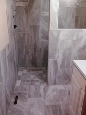Primary Bathrooms — Kitchen Remodeling project by Amazing Comfort Showers