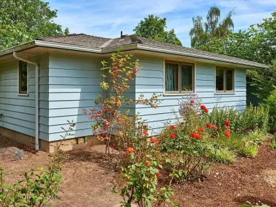 Classic Corvallis Master Suite and Entrance — Kitchen Remodeling project by Placid Construction