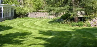 Lawn Maintenance by United Landscape SVC