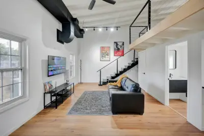 Michigan Attic — Kitchen Remodeling project by Joel Gomez Rivas