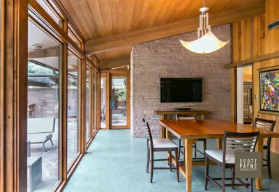 Mid Century Modern Restoration - Farmer Payne Architects — Kitchen Remodeling project by The Cottage