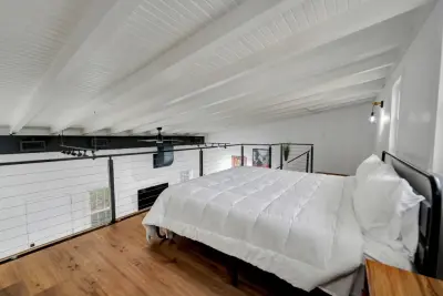 Mighian Attic — Kitchen Remodeling project by Joel Gomez Rivas