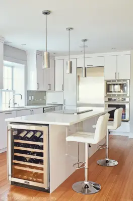 Contemporary Portsmouth City Center — Kitchen Remodeling project by Mari Woods Kitchen Bath Home, LLC