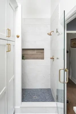 Contemporary Kitchen and Main Bathroom Renovation — Kitchen Remodeling project by Dwellify