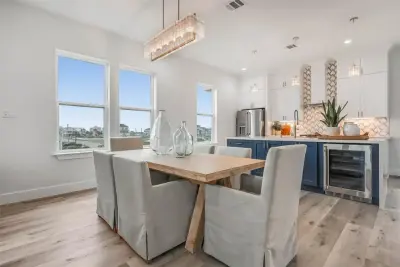 Smart Remodeling LLC - Flooring Installation Services in Houston, TX