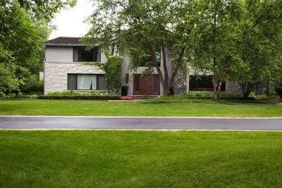 Van Zelst Inc - Landscape Maintenance in Wadsworth, IL