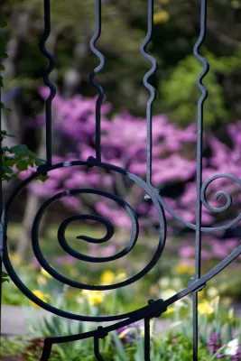Van Zelst Inc - Landscape Maintenance in Wadsworth, IL