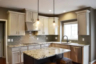 ACo Flooring, Cabinets, Kitchen & Bath Remodel - Custom Cabinets & Cabinetry in Fishers, IN
