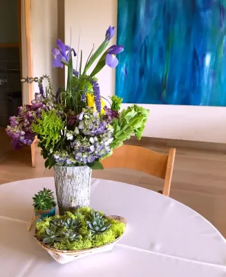 Nature in a Vase — Landscape Design project by Bethesda Garden Design Llc in Bethesda