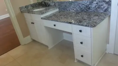 Neutral Bath - NOLA — Kitchen Remodeling project by Delta Cabinets Of New Orleans