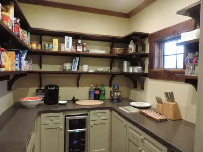 Contemporary Nevada Residence — Kitchen Remodeling project by Decker Cabinets