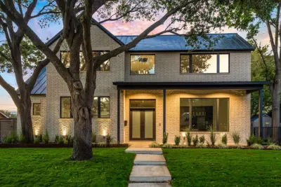 Apache Habitat by 3rd Street Custom Homes