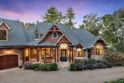 Nenno Residence at The Cliffs Vineyards by Dave Rosemary — Custom Home Builders project by Hillcrest Homes Of Keowee Inc.