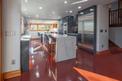 Barnes Construction LLC - Door Installation & Replacement in Ashland, OR