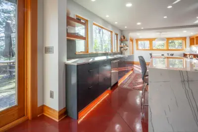 Barnes Construction LLC - Door Installation & Replacement in Ashland, OR
