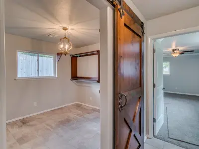 BARR RESIDENTIAL RENOVATION — Custom Home Builders project by Design By Matlock