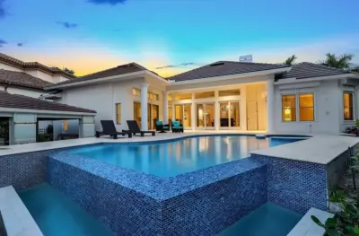 Simplify Home - Custom Cabinets & Cabinetry in Naples, FL