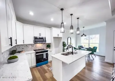Bend Vista Strategy — Custom Home Builders project by Master Plan Builders And Design LLC
