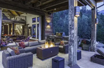 Mountain Rustic Western — Custom Home Builders project by Veritas Fine Homes Inc