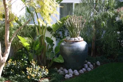 Sunset Marquis- Boutique Hotel, Hollywood — Landscape Design project by W Garett Carlson, ASLA in West Hollywood