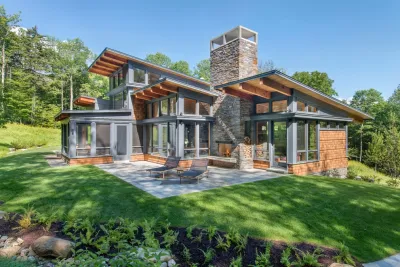 Wagner Hodgson - Outdoor Lighting Installation in Burlington, VT